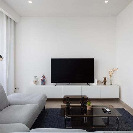 Modern 1Br Spacious Apartment With Terrace - Close To St Thomas Bay Marsaskala Exterior photo