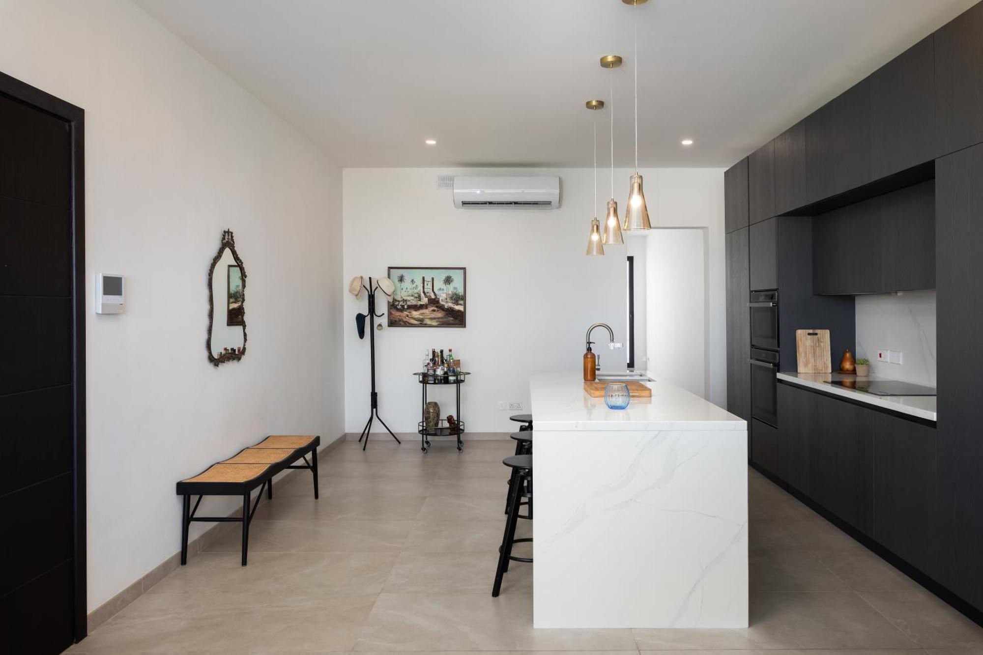 Modern 1Br Spacious Apartment With Terrace - Close To St Thomas Bay Marsaskala Exterior photo